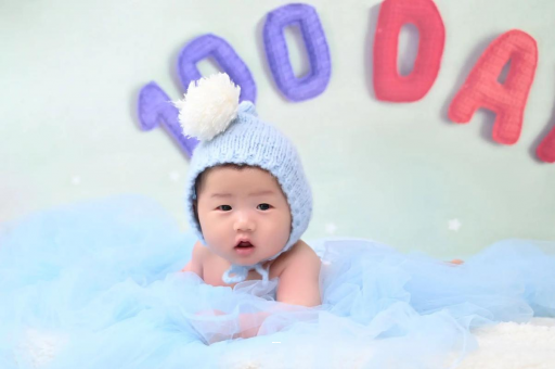 定边宝宝什么时候会笑